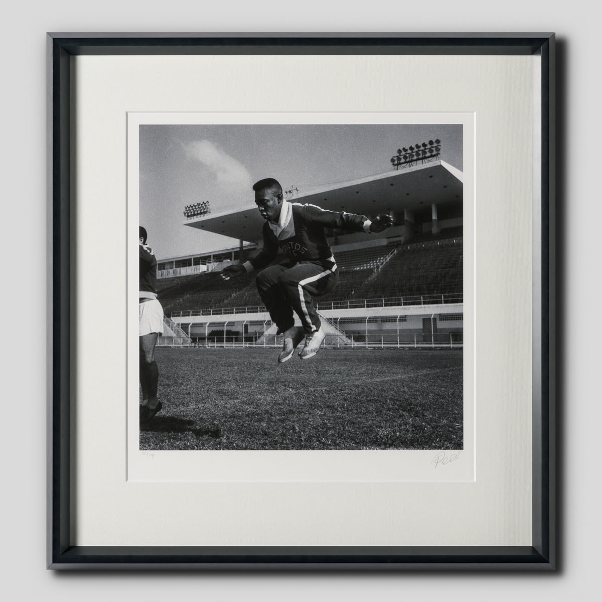 PEL SLE POR 03342 tn Training Hard 30  