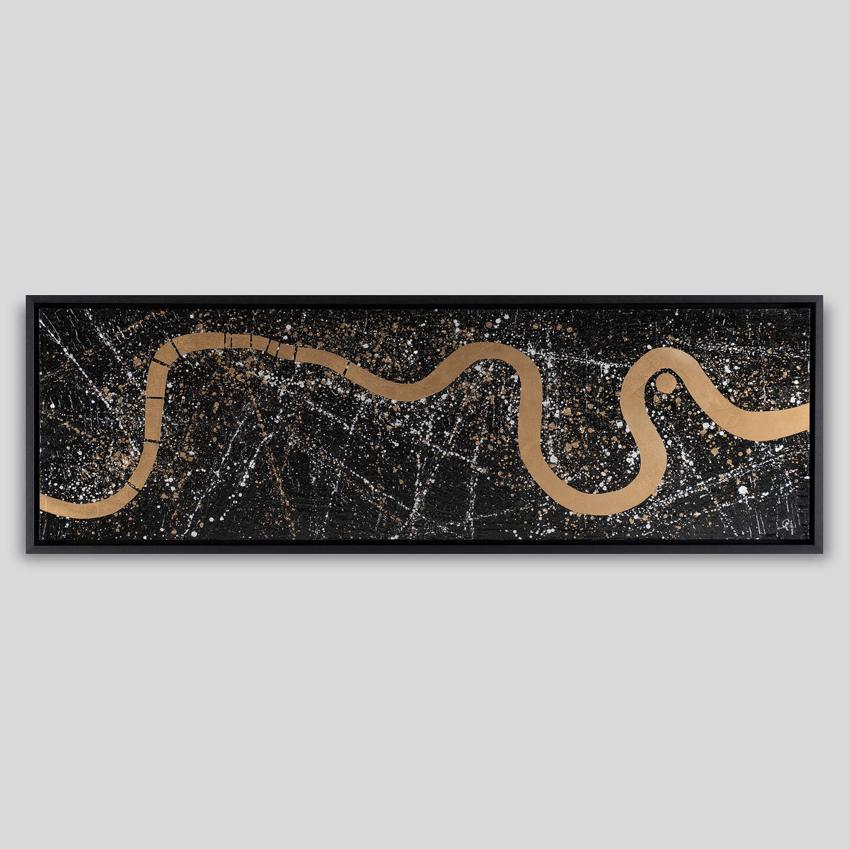 PKE ORI LAN 29162 1 London Shines 