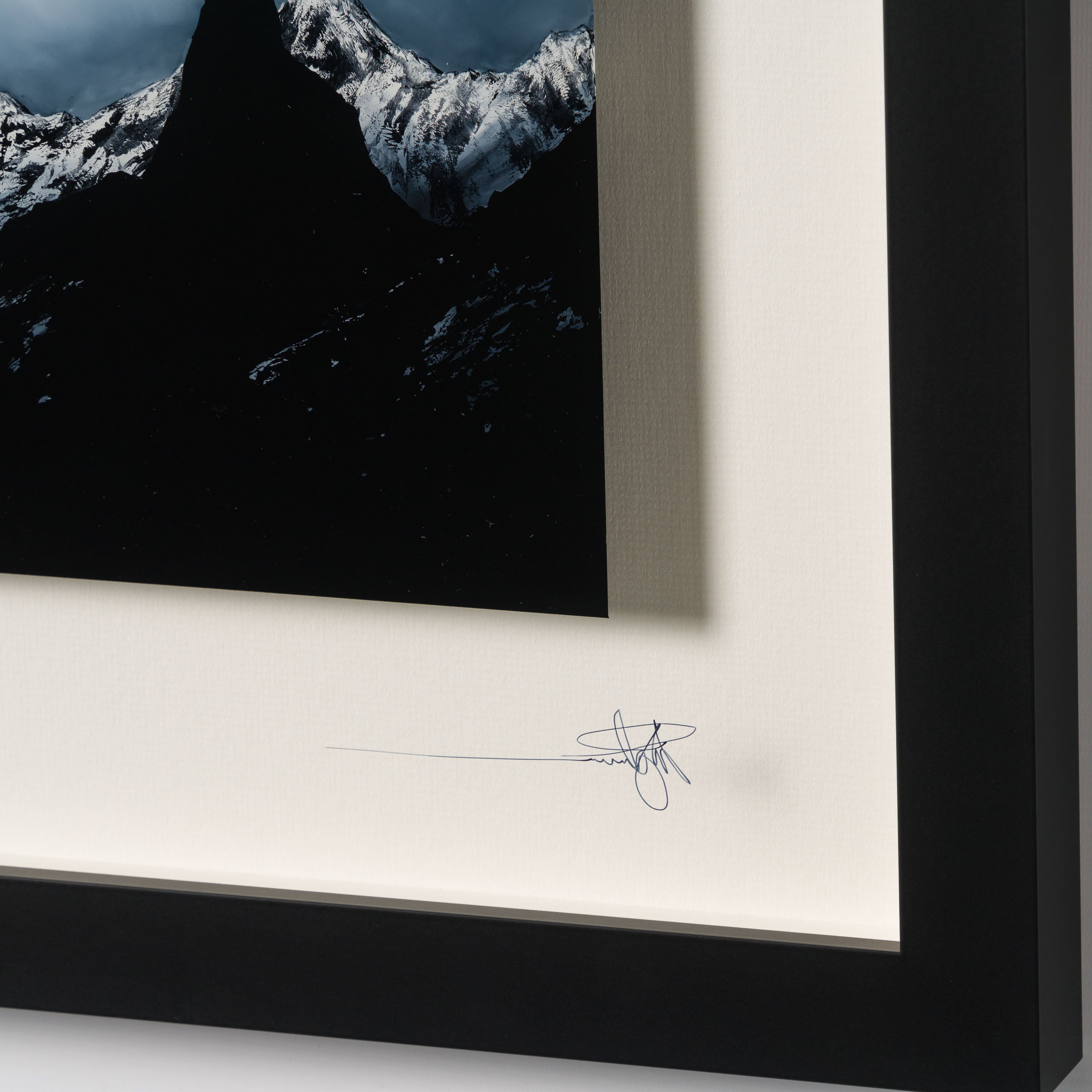 RRO ORI LAN 32557 A Night s Tale 4 