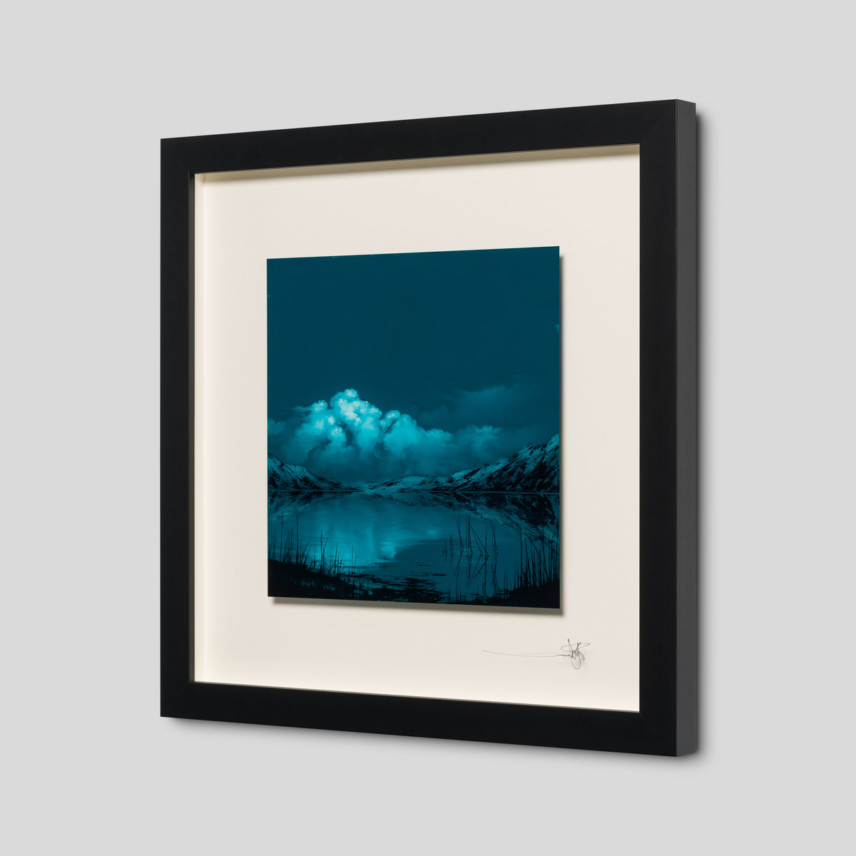 RRO ORI UNI 35973 A Tale To Be Told III 2 