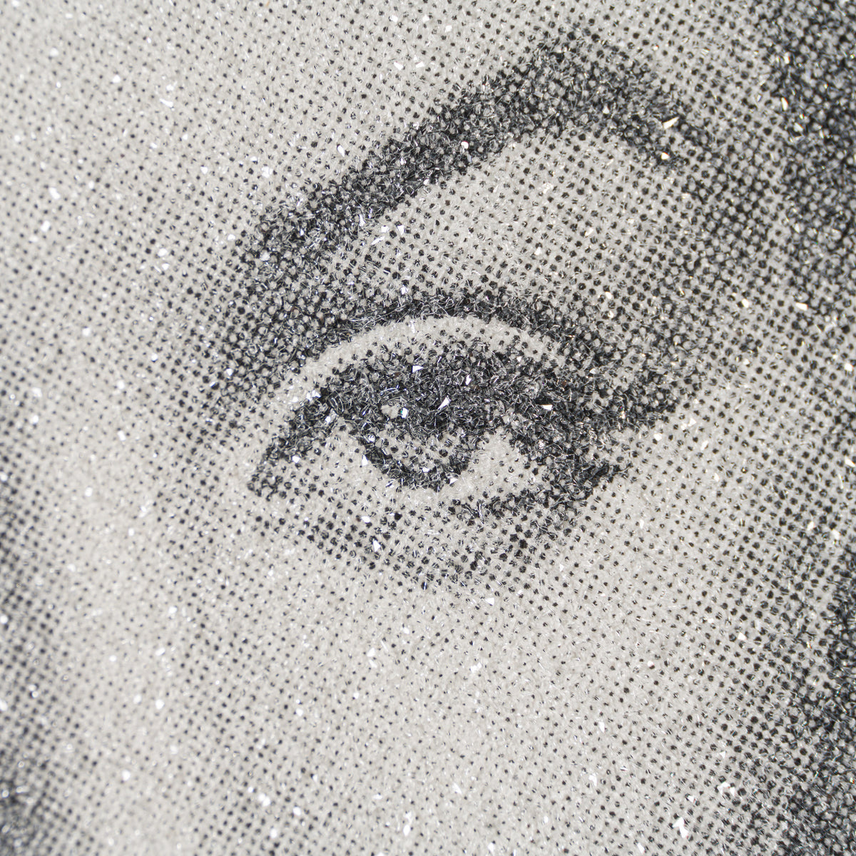 SCL SLE POR 13927 3 This Life Is What You Make It 