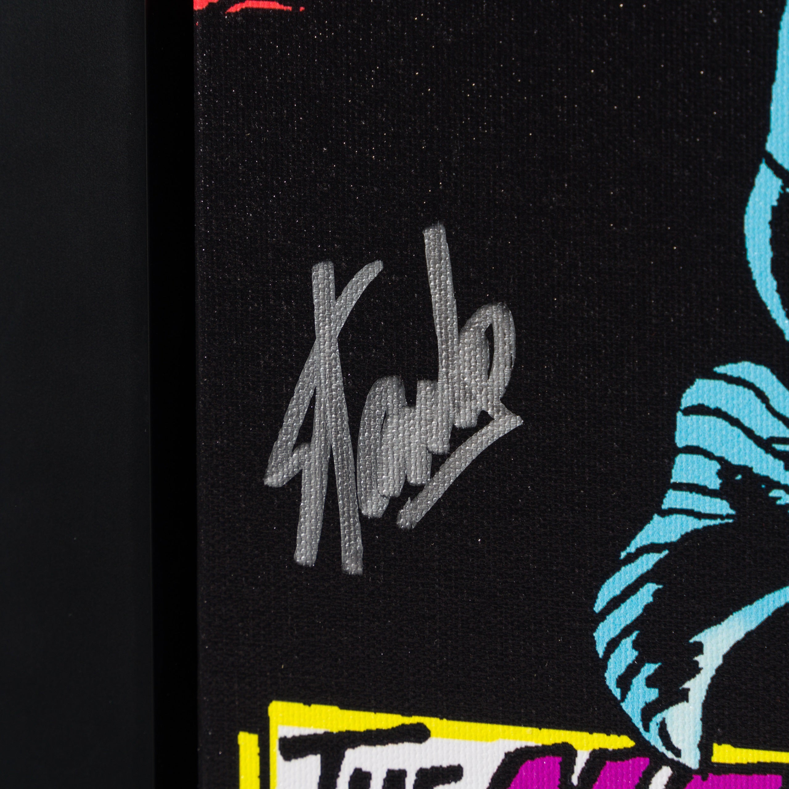 STL SLE HUM 97508 3 The Avengers   King Size Special #2   Boxed Canvas Edition 