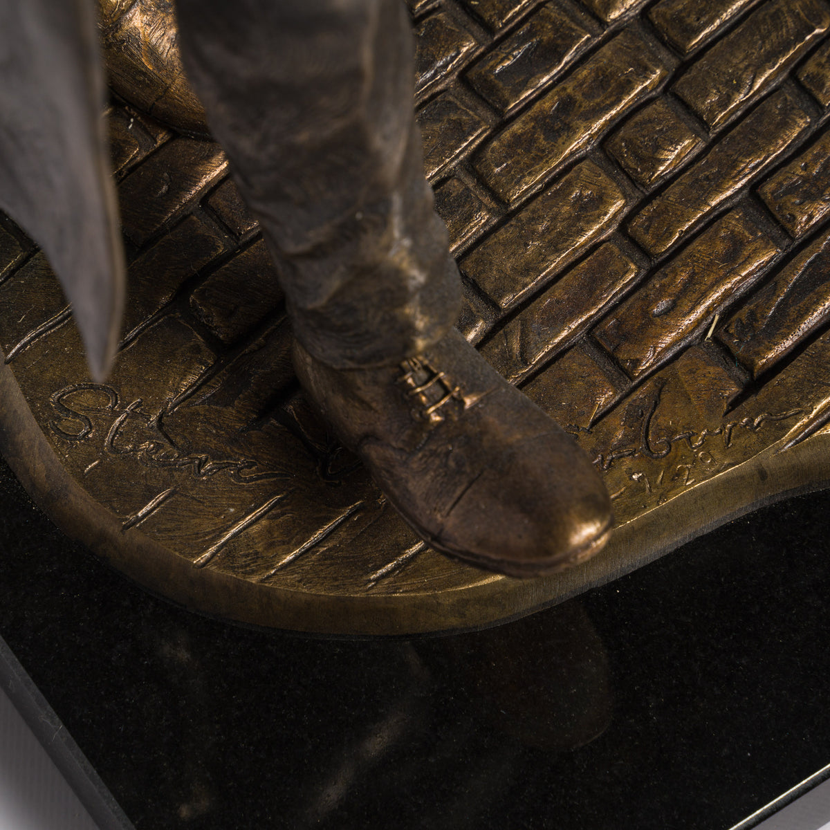 SWI Red Right Hand  5 