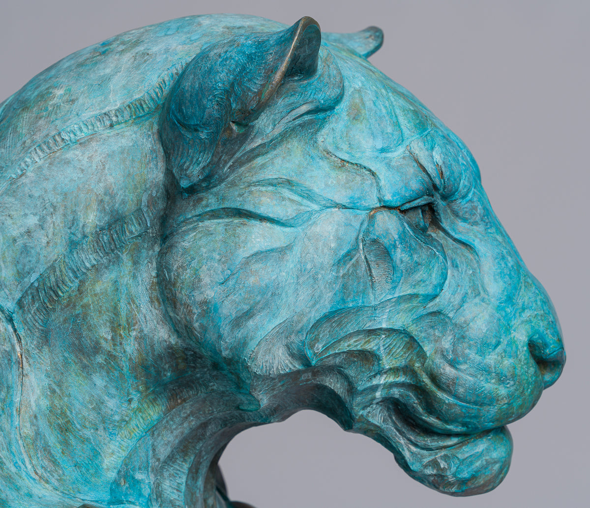 SWI SCU WWL 28053 9 Love (Green Panther) 