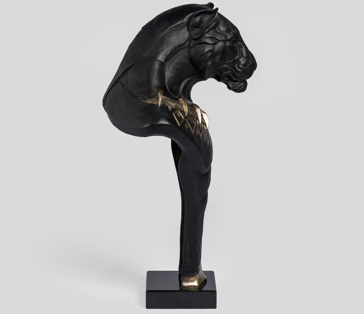 SWI SCU WWL 28054 7 Power (Black Panther) 