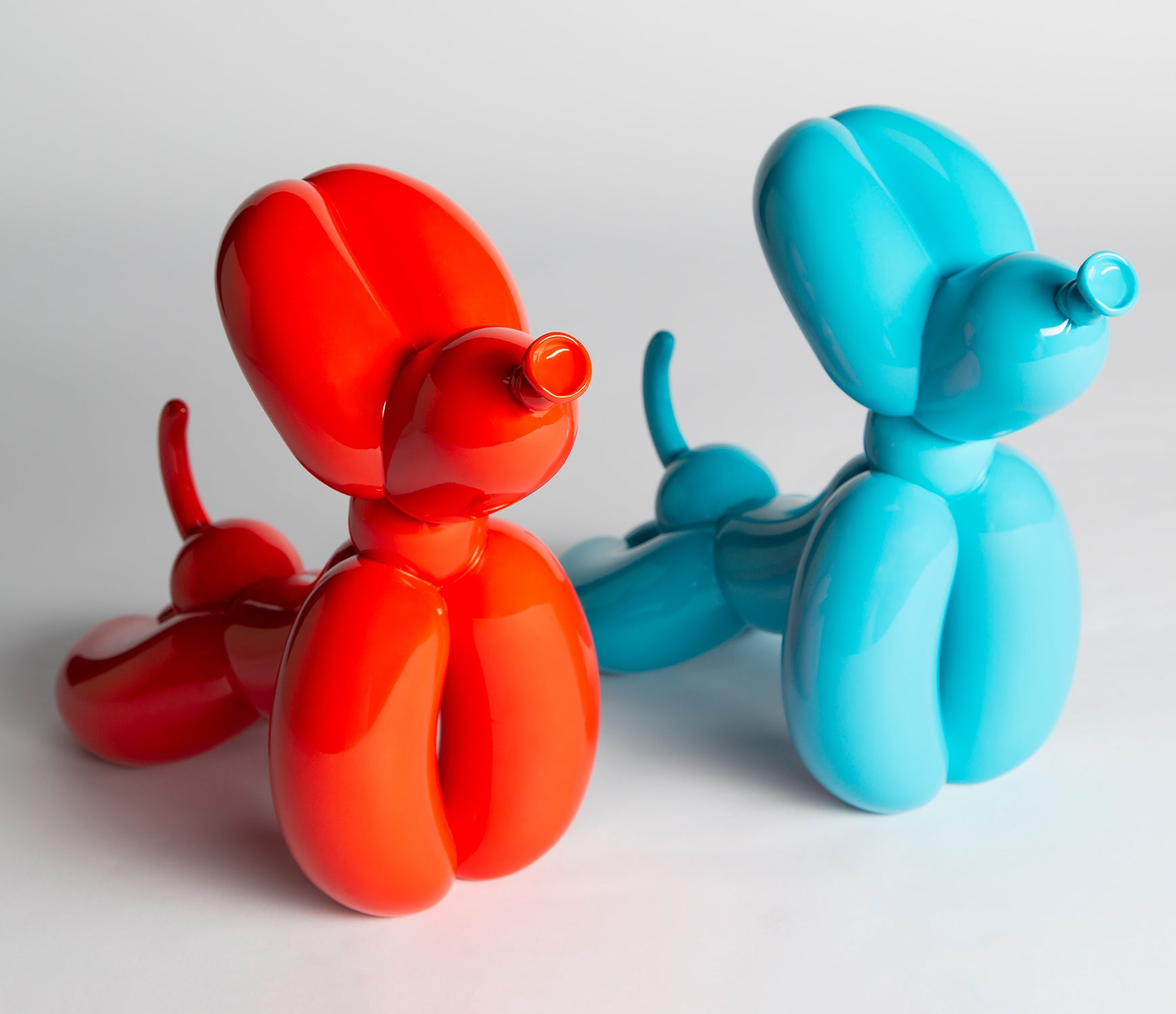 Stretching Balloon Dog | Blue