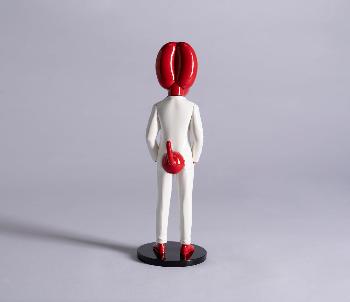 WHN SCU HUM 27865 5 Jeff Balloonski White Suit 