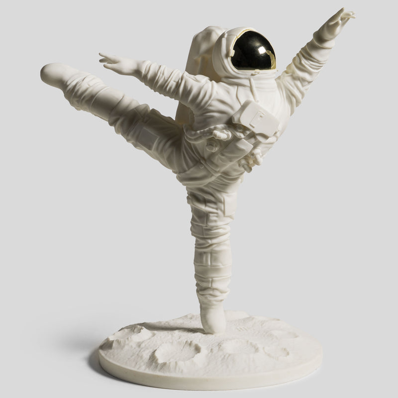 WHN SCU HUM 31626 Astronauts 1 