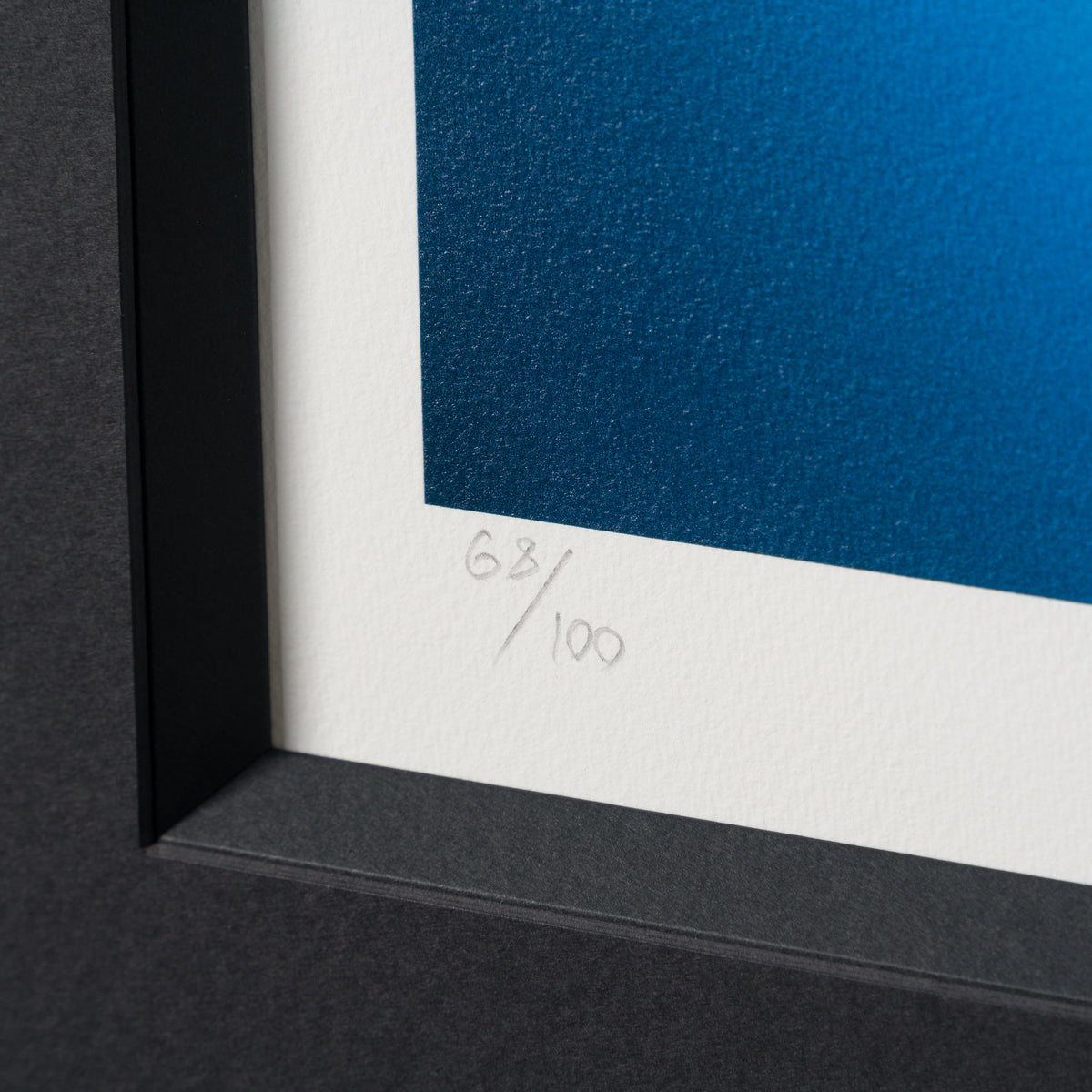 WHN SLE HUM 26625 Minnie Blue 60 x 60 3 