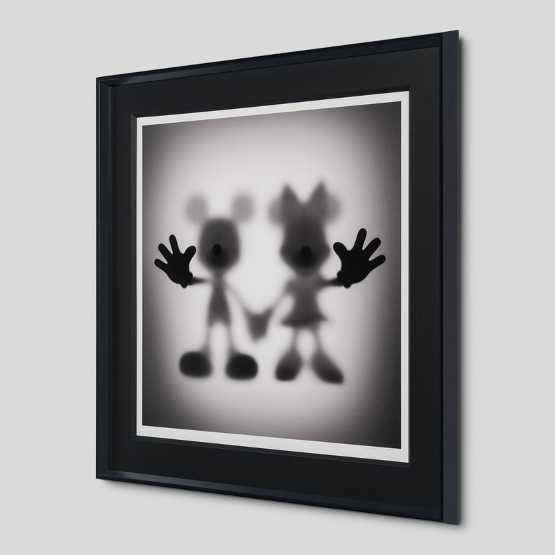 WHN SLE HUM 26990 Mickey   Minnie 90 x 90 2 