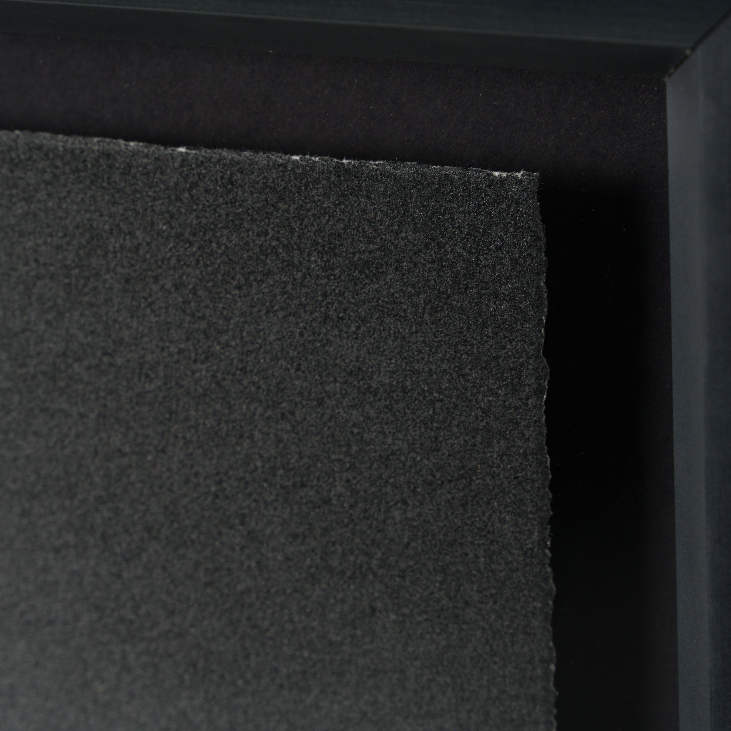 WHN SLE HUM 31722 Gone Bros 90 x 90 5 